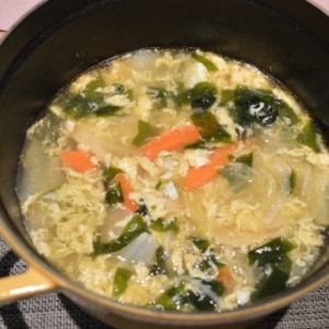 わかめとえのきの中華スープ